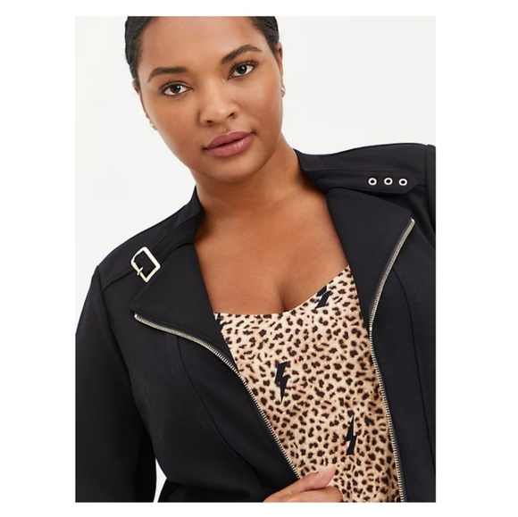 🆕️Torrid Ponte Moto Jacket Size 1x - Picture 4 of 9